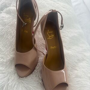 Christian Louboutin Nude Patent Peep-Toe Heels